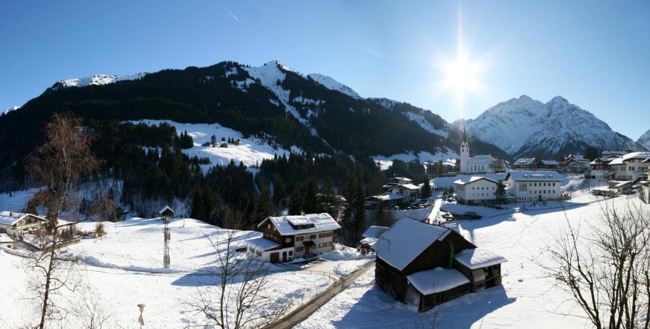 Hotel Adler Garni Hirschegg  Zewnętrze zdjęcie