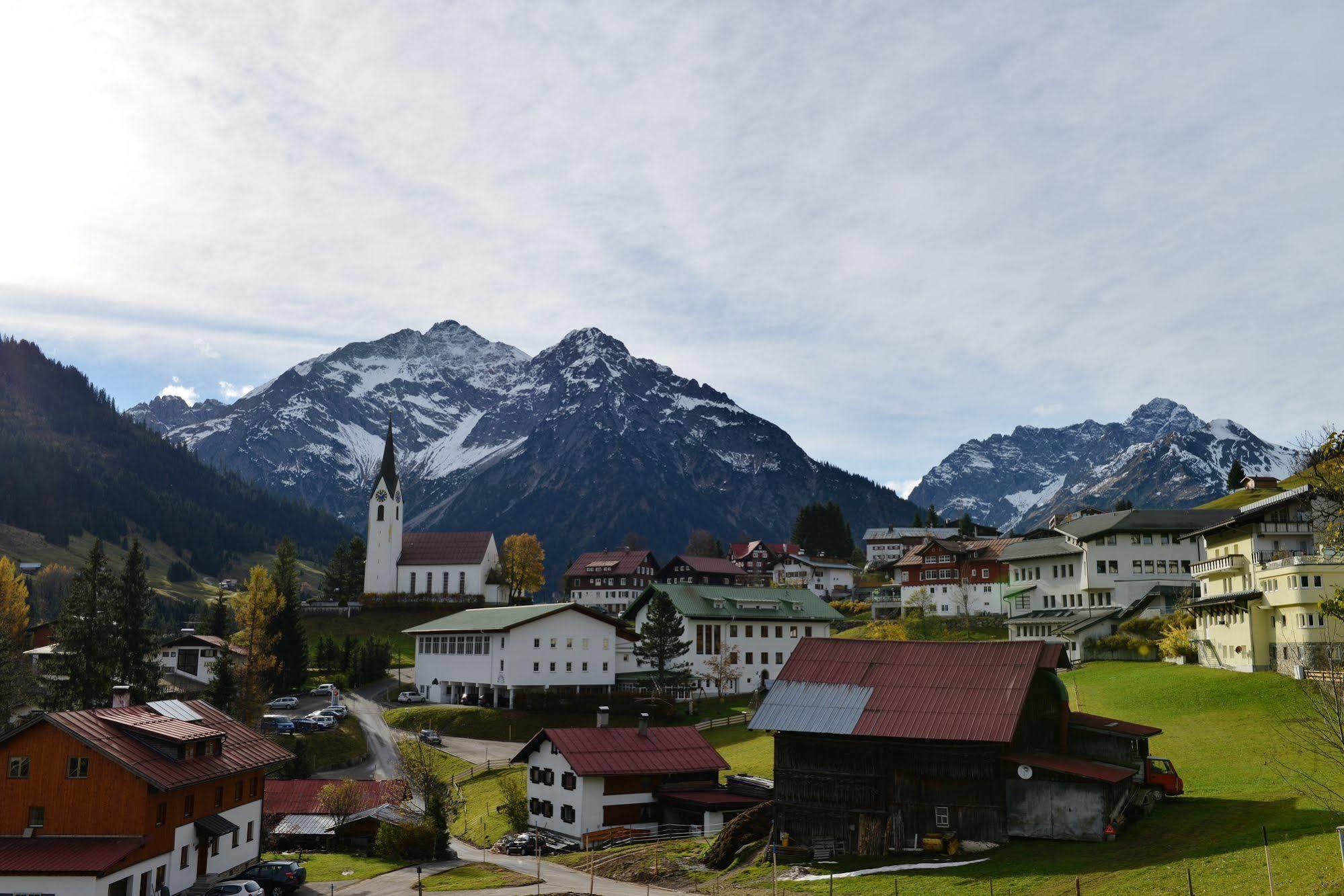 Hotel Adler Garni Hirschegg  Zewnętrze zdjęcie
